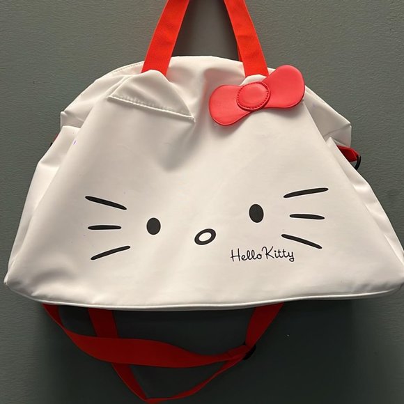Handbags - White Hello Kitty Travel Bag